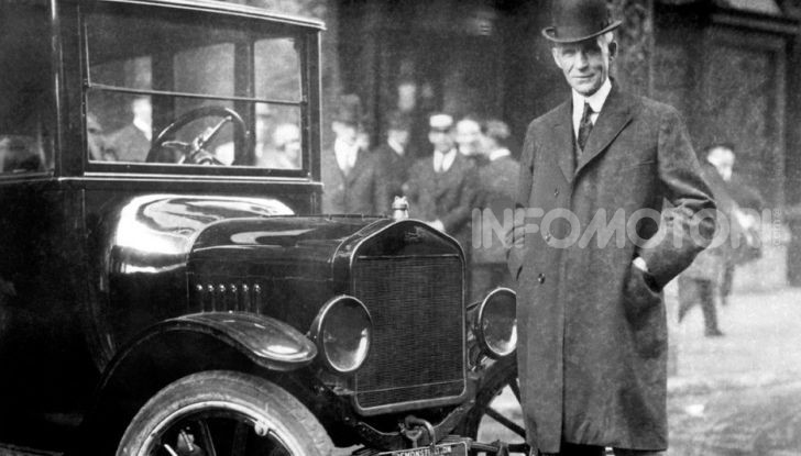 Cannabis: l’auto da 525CV fatta di canapa insegna la Green Mobility - Foto 14 di 15