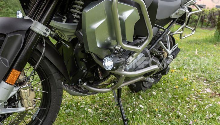 Prova video BMW R1250GS Adventure 2019 – Quanto è cresciuta la regina? - Foto 14 di 37