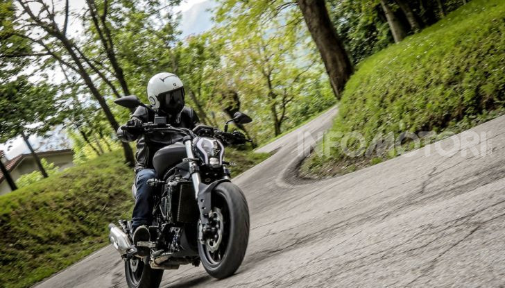 Prova in anteprima: nuova Benelli  502C, arriva la urban cruiser della casa di Pesaro - Foto 50 di 60