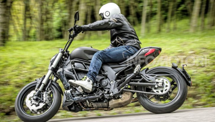 Prova in anteprima: nuova Benelli  502C, arriva la urban cruiser della casa di Pesaro - Foto 56 di 60