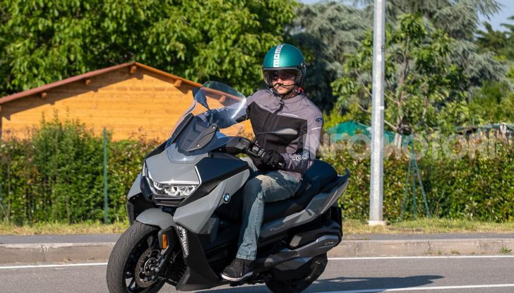 Prova BMW C400 GT: quasi perfetto, ma non a buon mercato - Foto 12 di 44