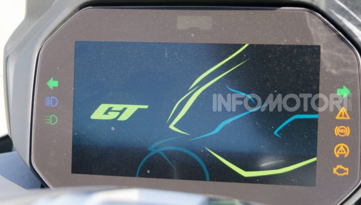 Prova BMW C400 GT: quasi perfetto, ma non a buon mercato - Foto 28 di 44