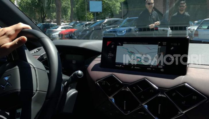Prova nuova DS 3 Crossback 2019: caratteristiche, allestimenti e prezzi - Foto 20 di 27