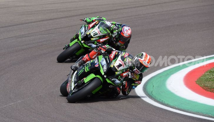 SBK 2019 GP d’Italia: a Imola Jonathan Rea rompe il dominio di Bautista e della Ducati - Foto 24 di 35