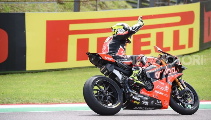 SBK 2019 GP d’Italia: a Imola Jonathan Rea rompe il dominio di Bautista e della Ducati - Foto 3 di 35
