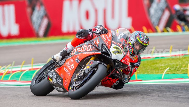 SBK 2019 GP d’Italia: a Imola Jonathan Rea rompe il dominio di Bautista e della Ducati - Foto 33 di 35