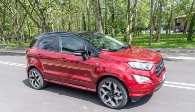 Ford Ecosport: i tappetini nascono dalle bottiglie di plastica riciclata