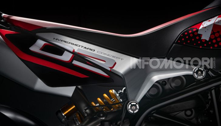 Ducati Hypermotard 950 2020, Il Concept ha la frizione a secco - Foto 7 di 9