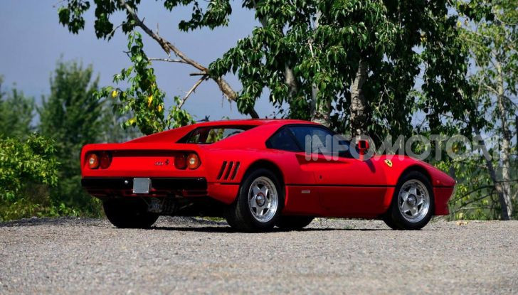 Ruba una Ferrari 288 GTO da 2 milioni di euro chiedendo di provarla - Foto 2 di 6