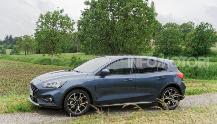 [VIDEO] Prova Ford Focus Active, la berlina che gioca alla crossover! - Foto 18 di 48