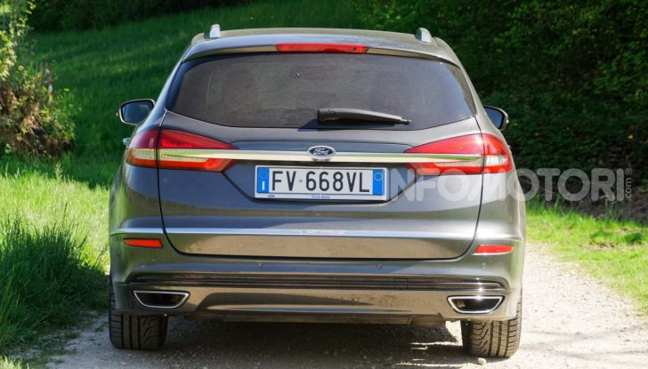 Prova video Ford Mondeo Hybrid 2.0 SW Vignale 2019, ottimi consumi reali! - Foto 41 di 61