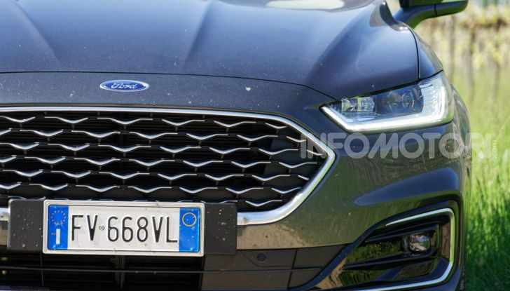 Prova video Ford Mondeo Hybrid 2.0 SW Vignale 2019, ottimi consumi reali! - Foto 50 di 61