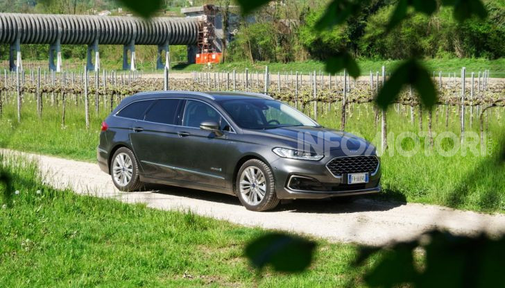 Ford Mondeo Hybrid 2.0 SW Vignale 2019 restyling