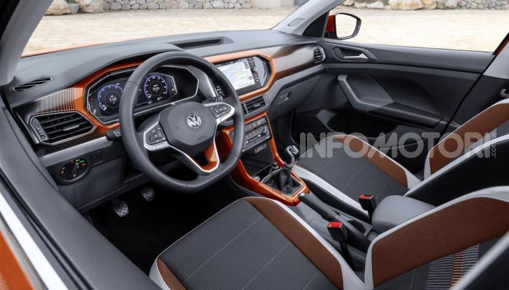 Volkswagen T-Cross ora con motore Turbodiesel quattro cilindri 1.6 TDI - Foto 6 di 10