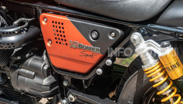 Prova su strada Moto Guzzi V9 Bobber Sport, quando l’estetica si unisce alla sostanza - Foto 31 di 48