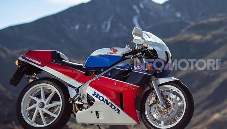 Honda VFR750R – RC30: Il sogno di Soichiro Honda - Foto 2 di 14