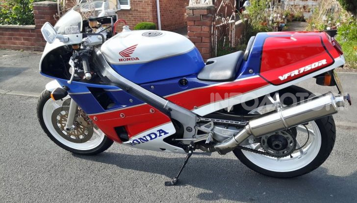 Honda VFR750R – RC30: Il sogno di Soichiro Honda - Foto 11 di 14