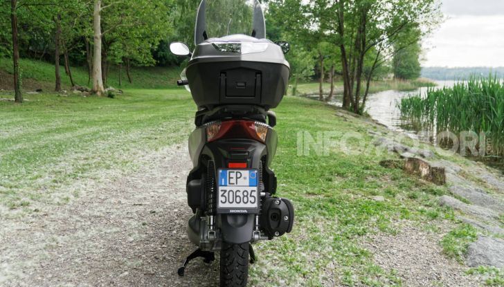 Prova Honda SH300i Sport, sempre il primo della classe! - Foto 17 di 55