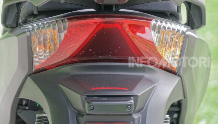 Prova Honda SH300i Sport, sempre il primo della classe! - Foto 18 di 55