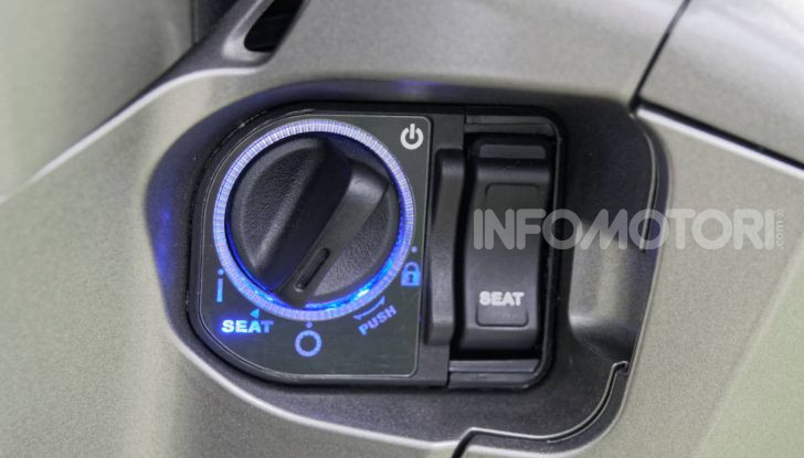 Prova Honda SH300i Sport, sempre il primo della classe! - Foto 21 di 55