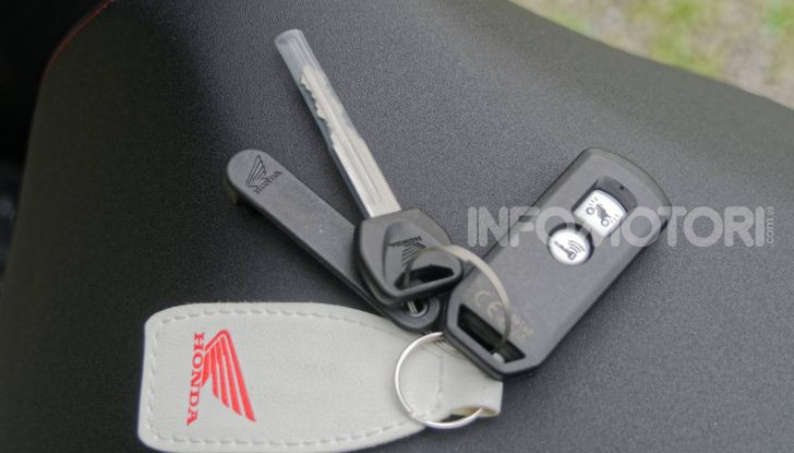 Prova Honda SH300i Sport, sempre il primo della classe! - Foto 22 di 55