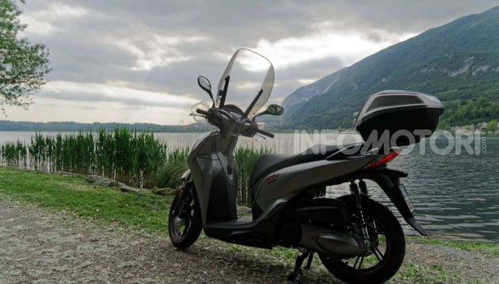 Prova Honda SH300i Sport, sempre il primo della classe! - Foto 1 di 55