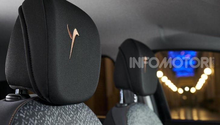Lancia Ypsilon EcoChic Hybrid: compatta, stilosa e parca nei consumi - Foto 20 di 40