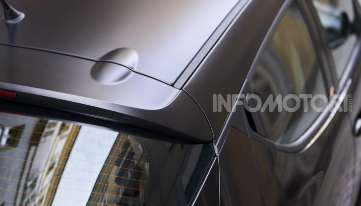 Lancia Ypsilon EcoChic Hybrid: compatta, stilosa e parca nei consumi - Foto 25 di 40