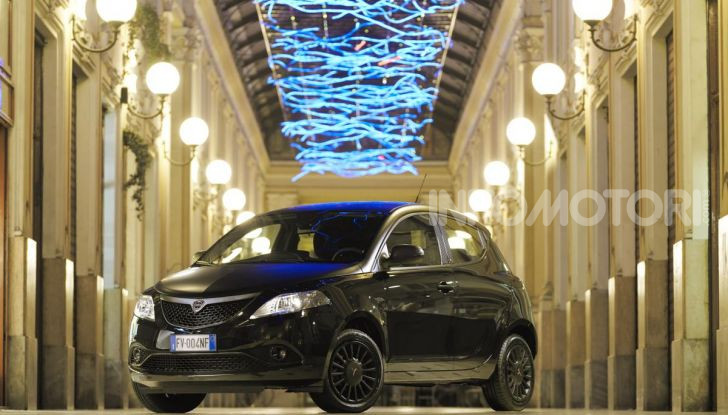 Lancia Ypsilon EcoChic Hybrid: compatta, stilosa e parca nei consumi - Foto 2 di 40