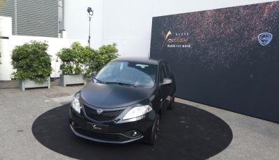 Lancia Ypsilon Black and Noir, serie speciale da 9.100 euro