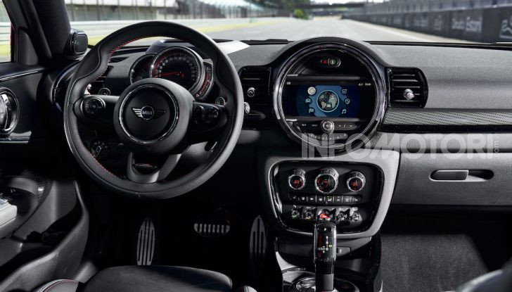 Nuove MINI Clubman e Countryman John Cooper Works: i 300CV delle JCW - Foto 10 di 17