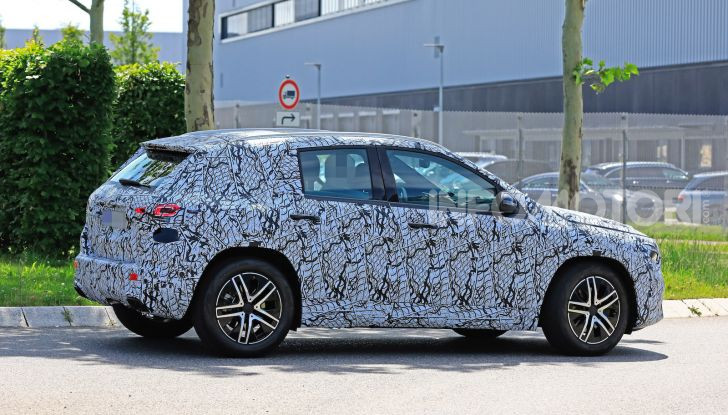 Mercedes GLA 2021, prime informazioni e foto della seconda generazione - Foto 25 di 26
