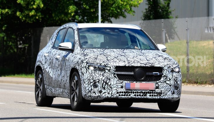 Mercedes GLA 2021, prime informazioni e foto della seconda generazione - Foto 6 di 26