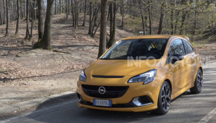 Opel Corsa GSi, la piccola tedesca diventa sportiva - Foto 12 di 14