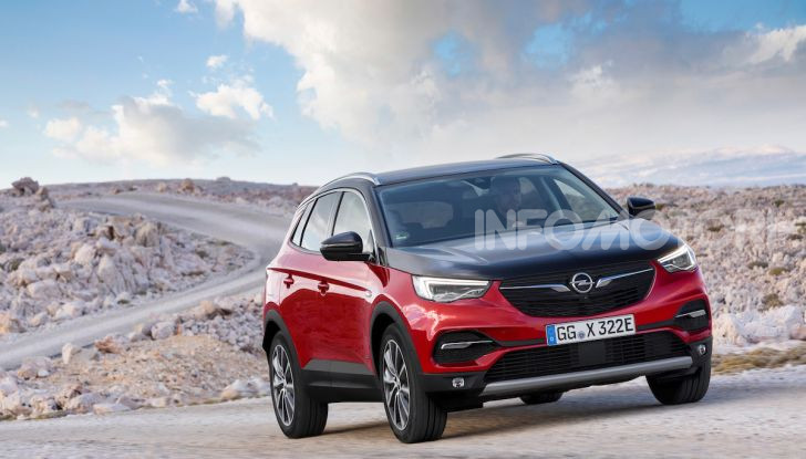 Opel Grandland X: arriva l’ibrido plug-in con trazione anteriore - Foto 2 di 12