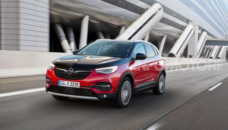 Opel Grandland X: arriva l’ibrido plug-in con trazione anteriore - Foto 6 di 12