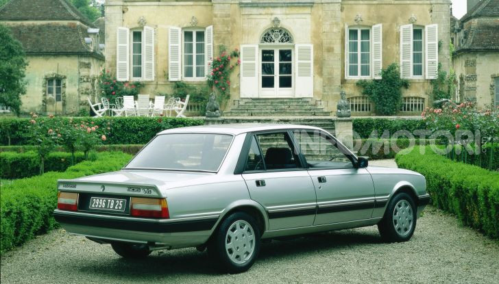 PRV, il progetto del mancato 8 cilindri Peugeot - Foto 3 di 9