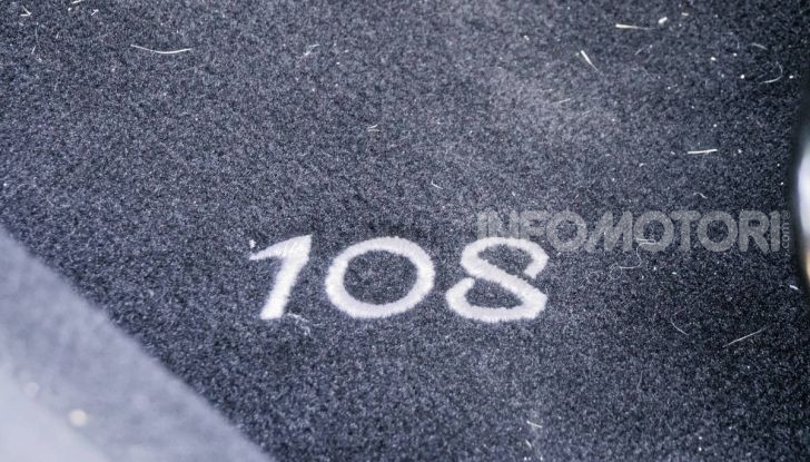 [VIDEO] Prova nuova Peugeot 108 2019: piccola grande citycar! - Foto 40 di 50