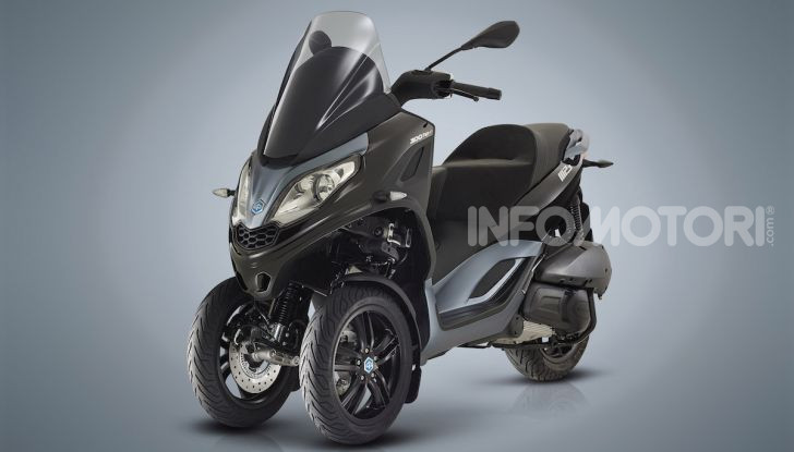 Piaggio MP3 300 hpe: il tre ruote più famoso al mondo ancora più agile e sportivo - Foto 2 di 60