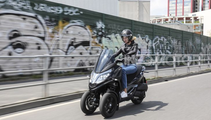 Piaggio MP3 300 hpe: il tre ruote più famoso al mondo ancora più agile e sportivo - Foto 50 di 60