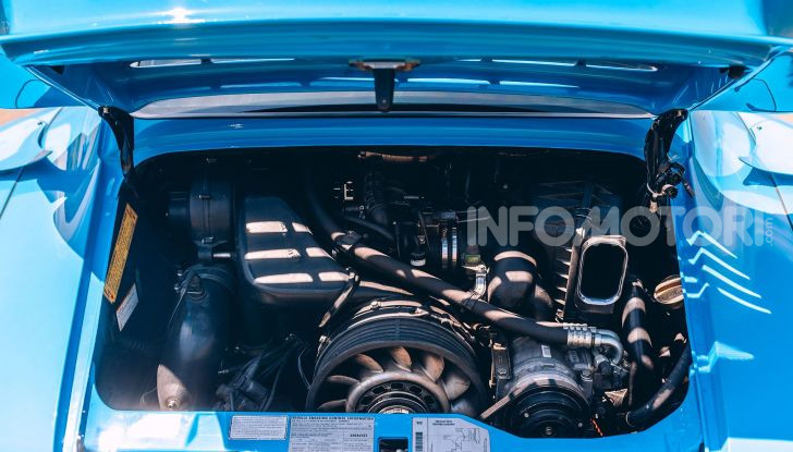 Porsche 911 Blue Riviera, il tuning di RWB - Foto 16 di 20