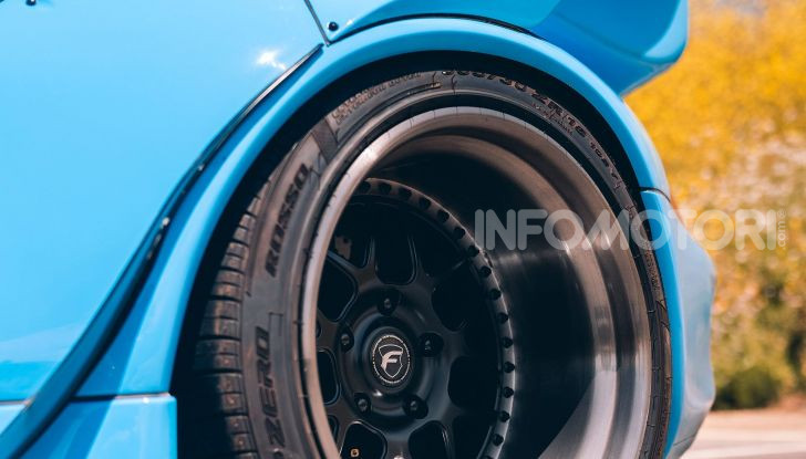 Porsche 911 Blue Riviera, il tuning di RWB - Foto 11 di 20
