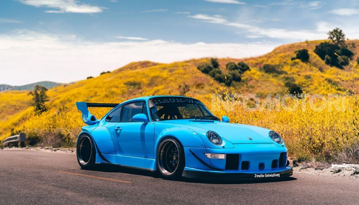 Porsche 911 Blue Riviera, il tuning di RWB - Foto 12 di 20