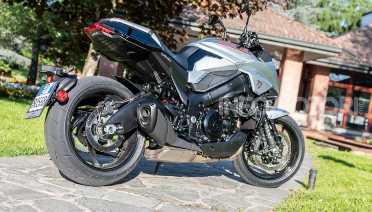 [VIDEO] Prova Suzuki GSX-S 1000 Katana, affilata di nome e di fatto - Foto 2 di 42