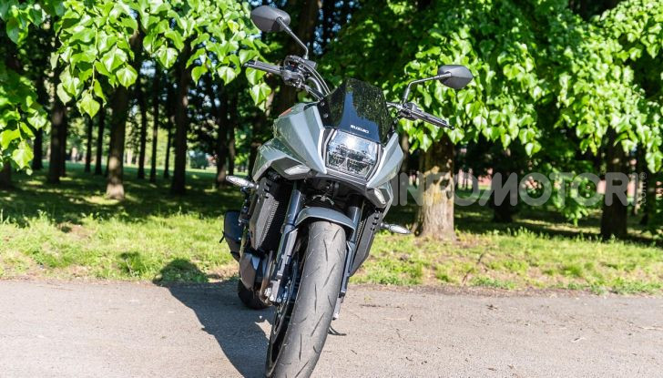 [VIDEO] Prova Suzuki GSX-S 1000 Katana, affilata di nome e di fatto - Foto 16 di 42