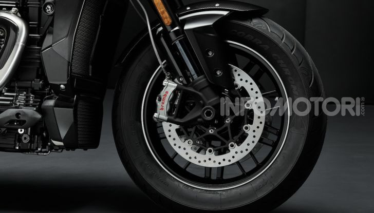 Project Triumph TE-1: il nuovo progetto di moto elettrica di Triumph - Foto 26 di 33