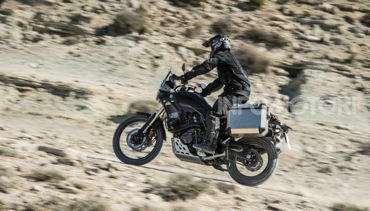 Yamaha Tenere 700 arriva nei concessionari con Explorer e Rally Pack - Foto 13 di 16