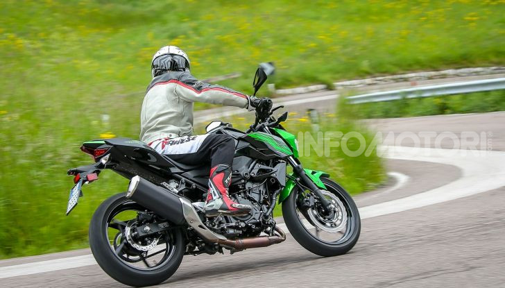 Prova Kawasaki Z400 2019: ecco la nuova naked di Akashi - Foto 23 di 23