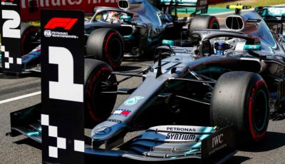 F1 2019 GP Spagna, qualifiche: Bottas il più veloce a Barcellona davanti a Hamilton, le Ferrari staccate