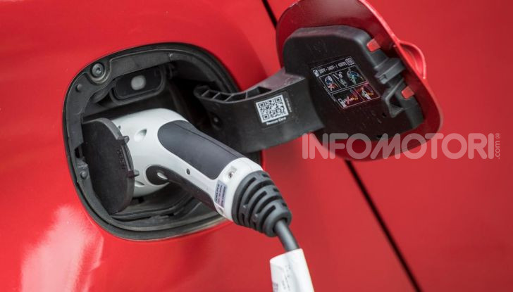 [VIDEO] Prova smart EQ fortwo e forfour: le due chiavi della città - Foto 4 di 36